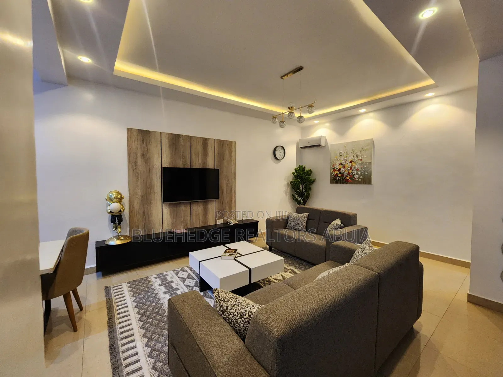 Brand New, Fully Furnished and Serviced Luxury One Bedroom Apartment in Jabi