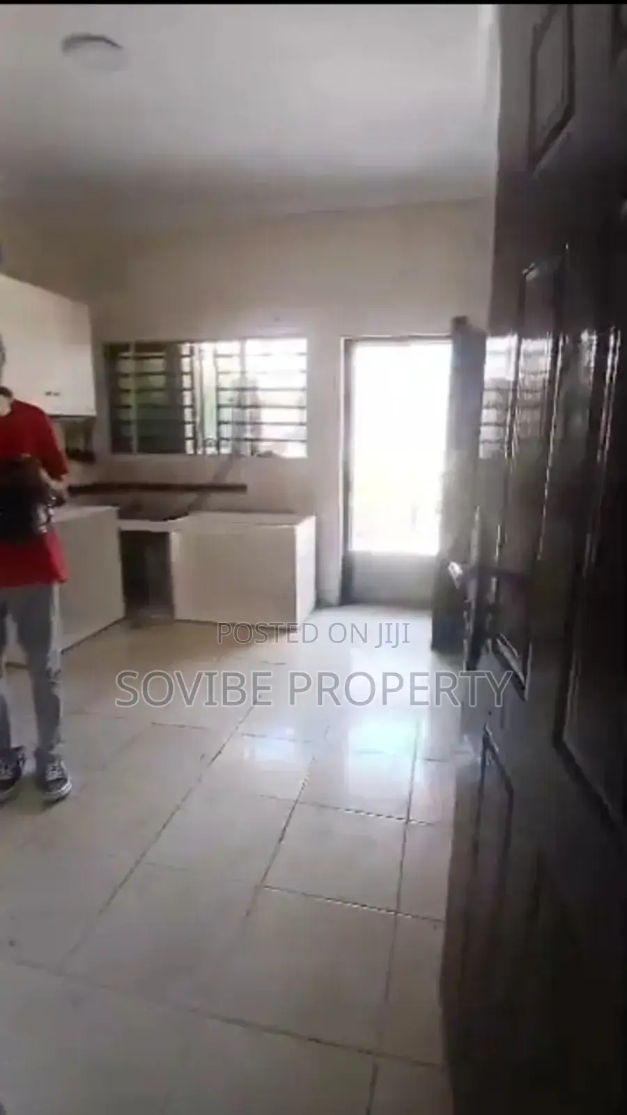 Furnished 1bdrm Duplex in Paradise 2, Chevron for rent in Chevron