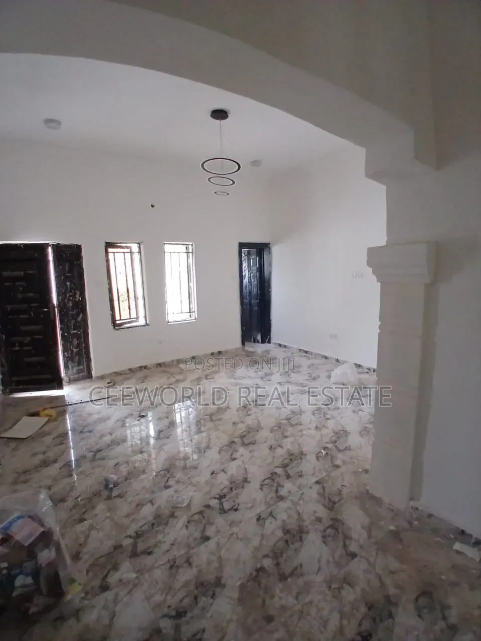 2bdrm Apartment in Ashipa, Akala Express for rent in Akala Express