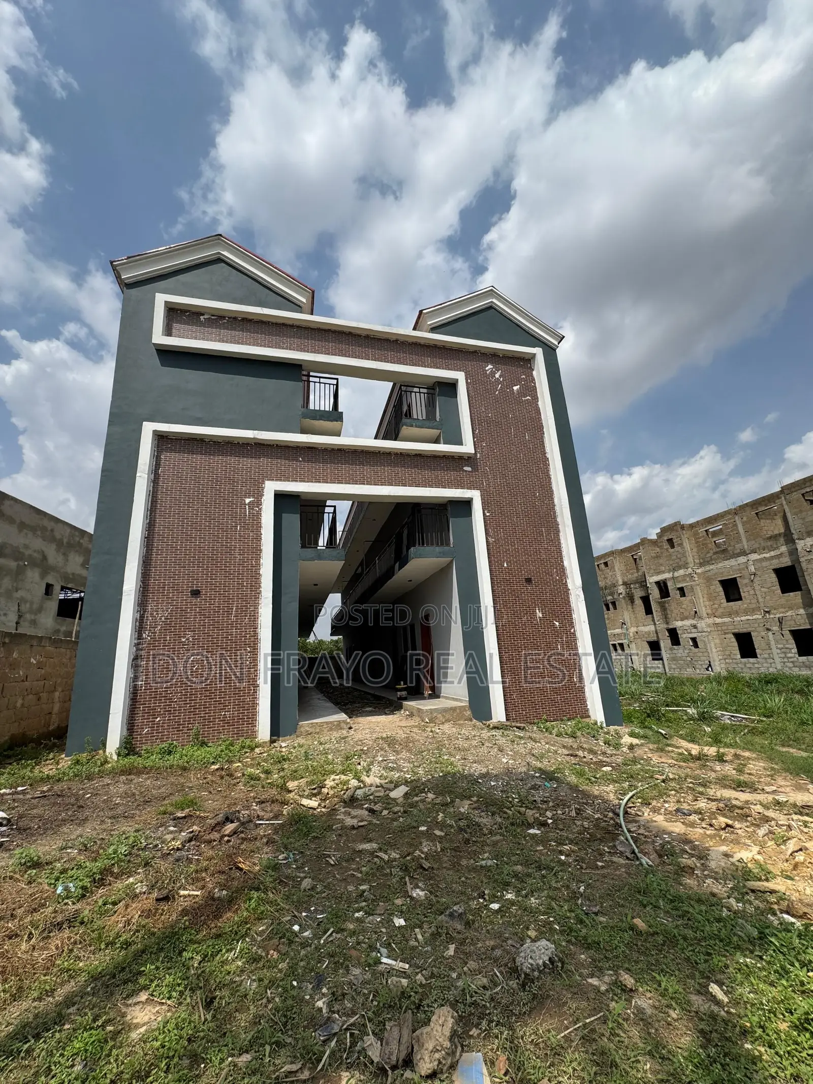1bdrm Apartment in Behind Lead City, Akala Express for sale in Akala Express