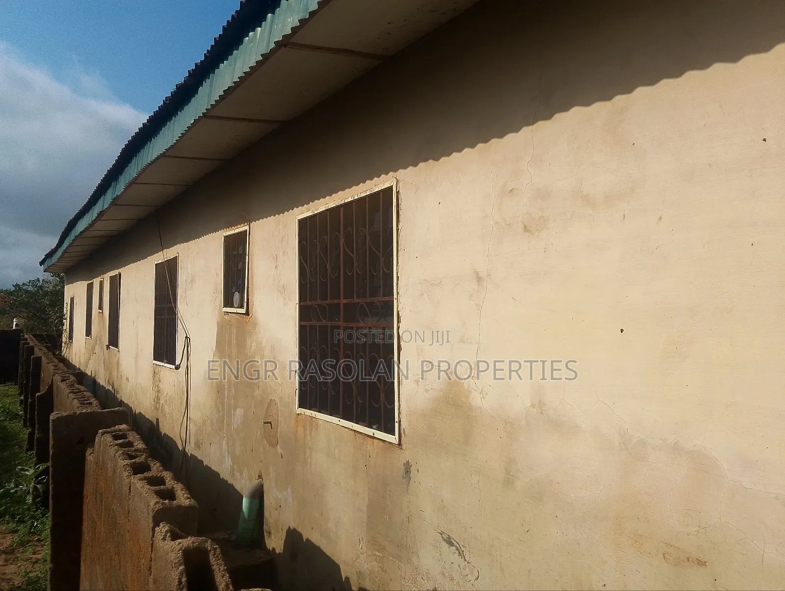 1bdrm Block of Flats in Olalolomi, Offa for sale in Offa