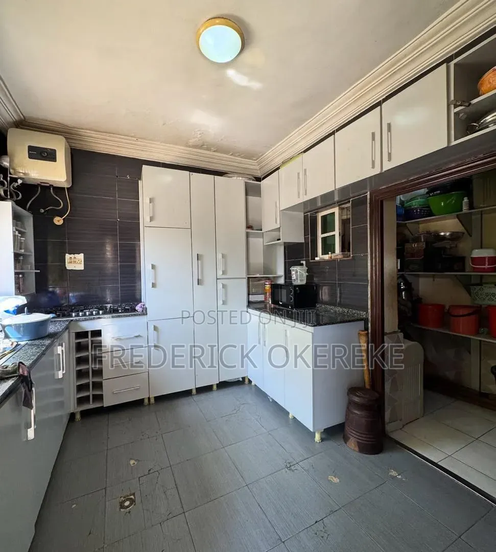 3bdrm Apartment in Bunkoro for sale in Bunkoro