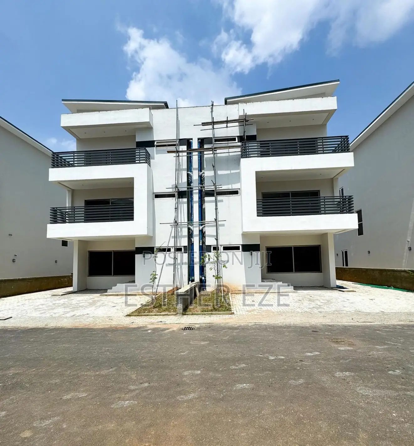 4bdrm Duplex in Maitama for sale in Maitama