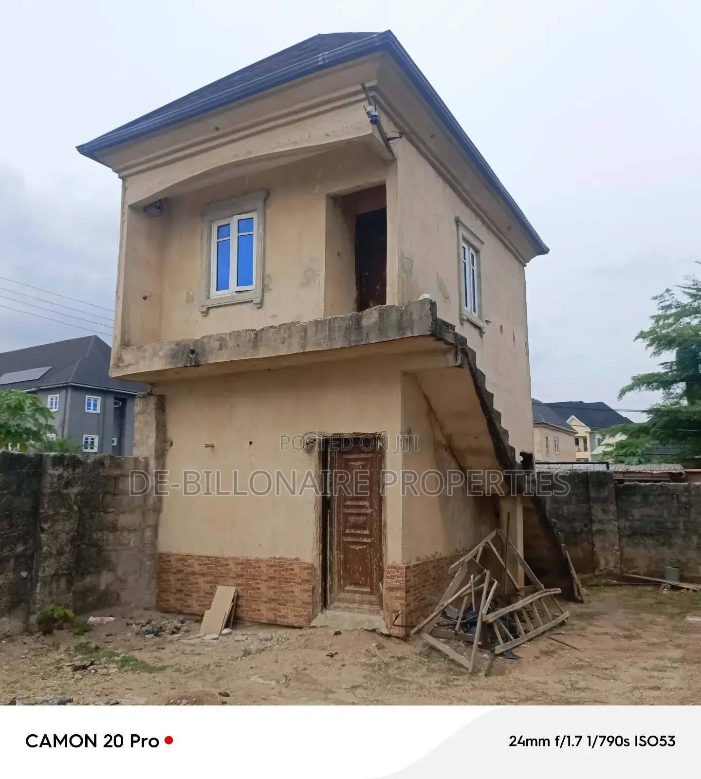 5bdrm Duplex in Human Race, Owerri for sale in Owerri