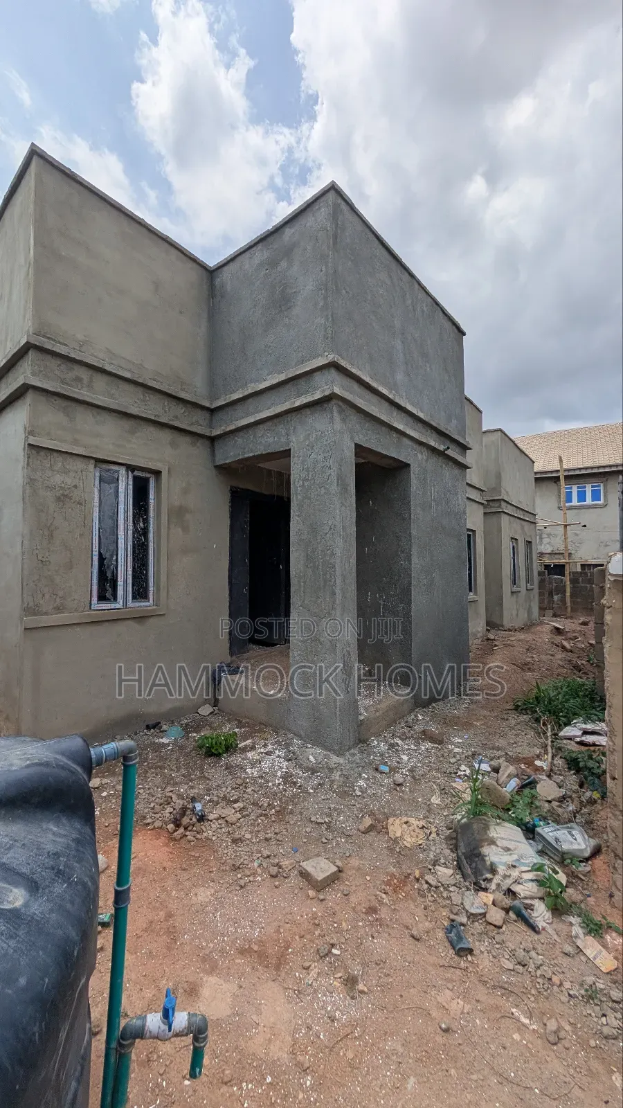 3bdrm Bungalow in Okebadan Estate, Akobo for sale in Akobo