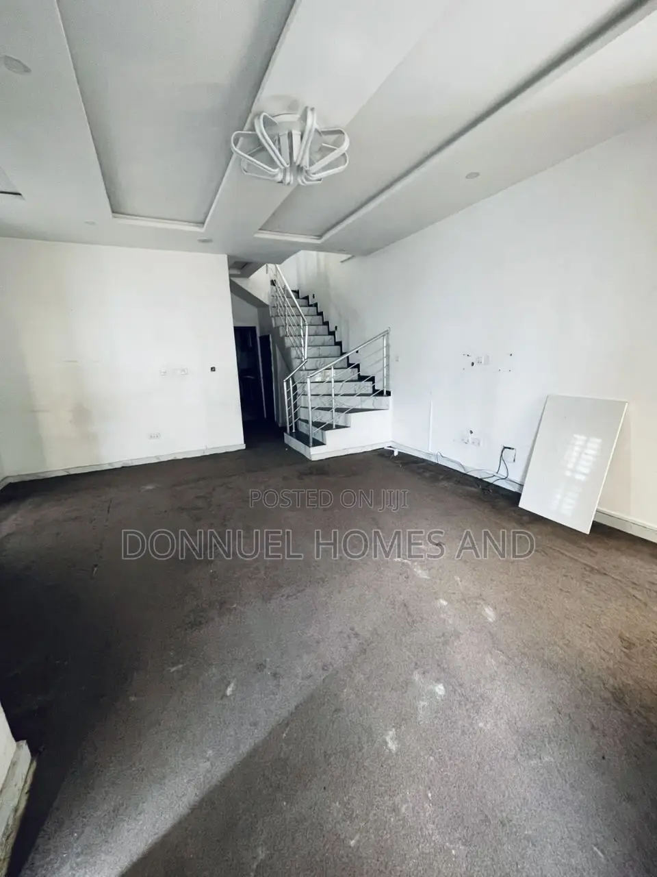 4bdrm Duplex in Ikota for rent in Ikota