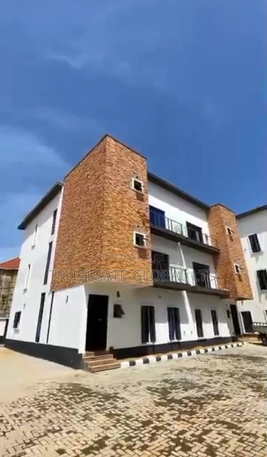 4bdrm Duplex in Mabushi for sale in Mabushi