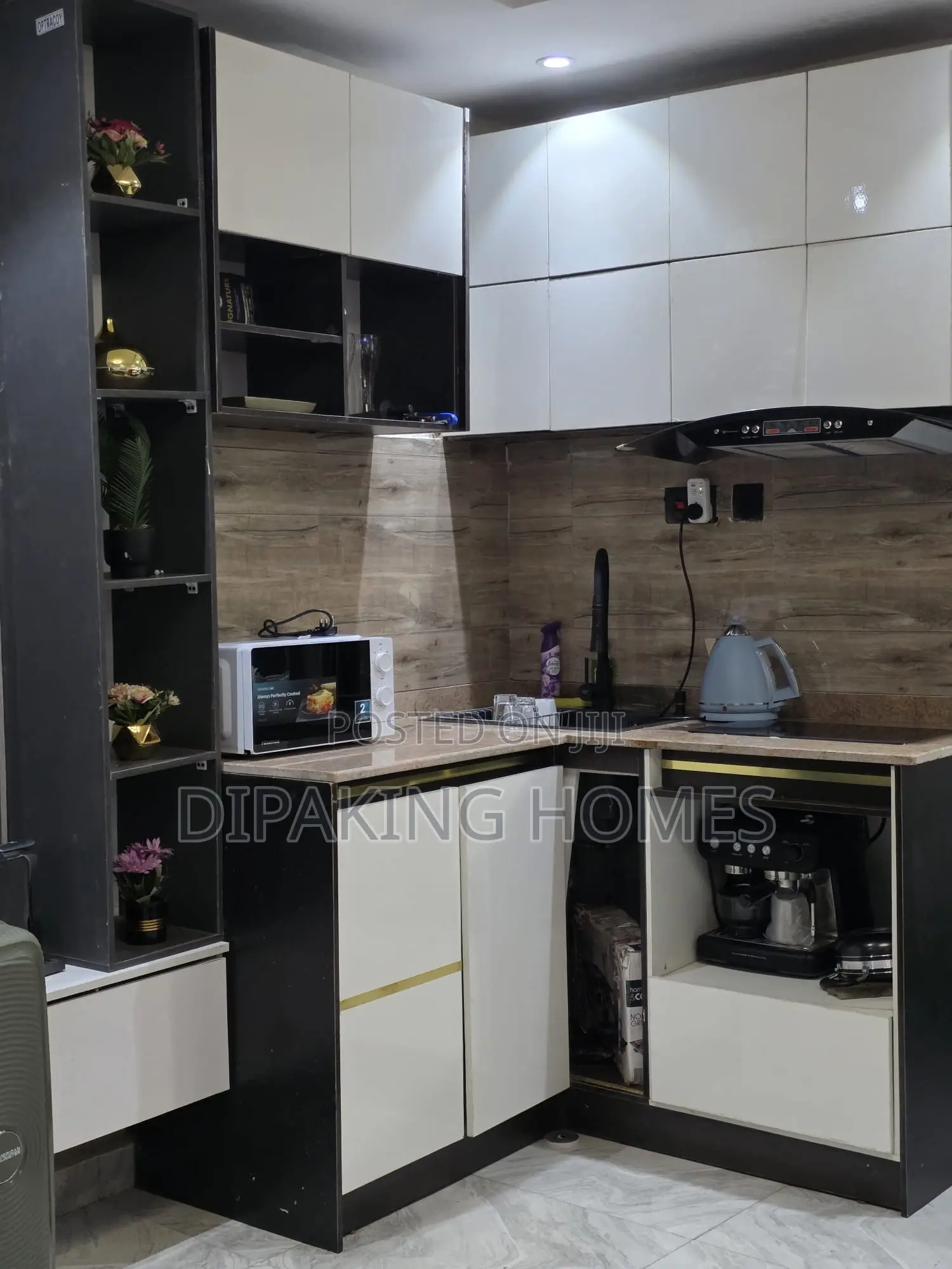 Studio Apartment in Anthony in Anthony Village