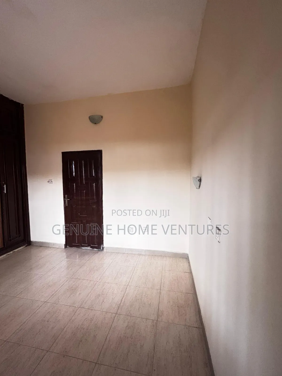 1bdrm Apartment in Ikoyi Lagos, Ikota for rent in Ikota