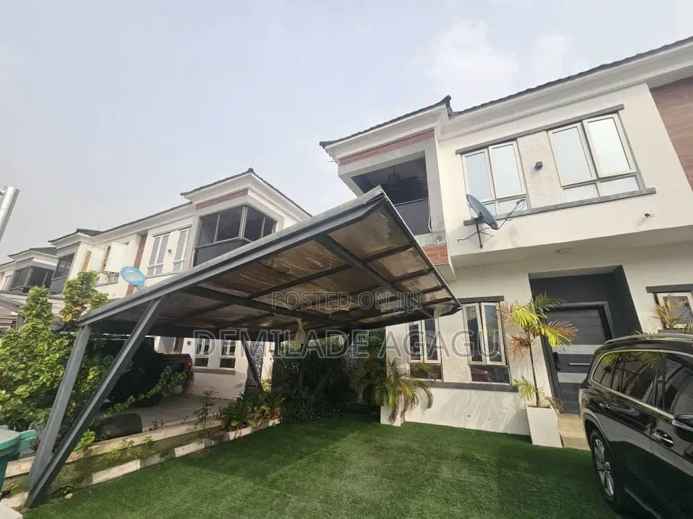 Furnished 4bdrm Duplex in Ikate for sale in Ikate