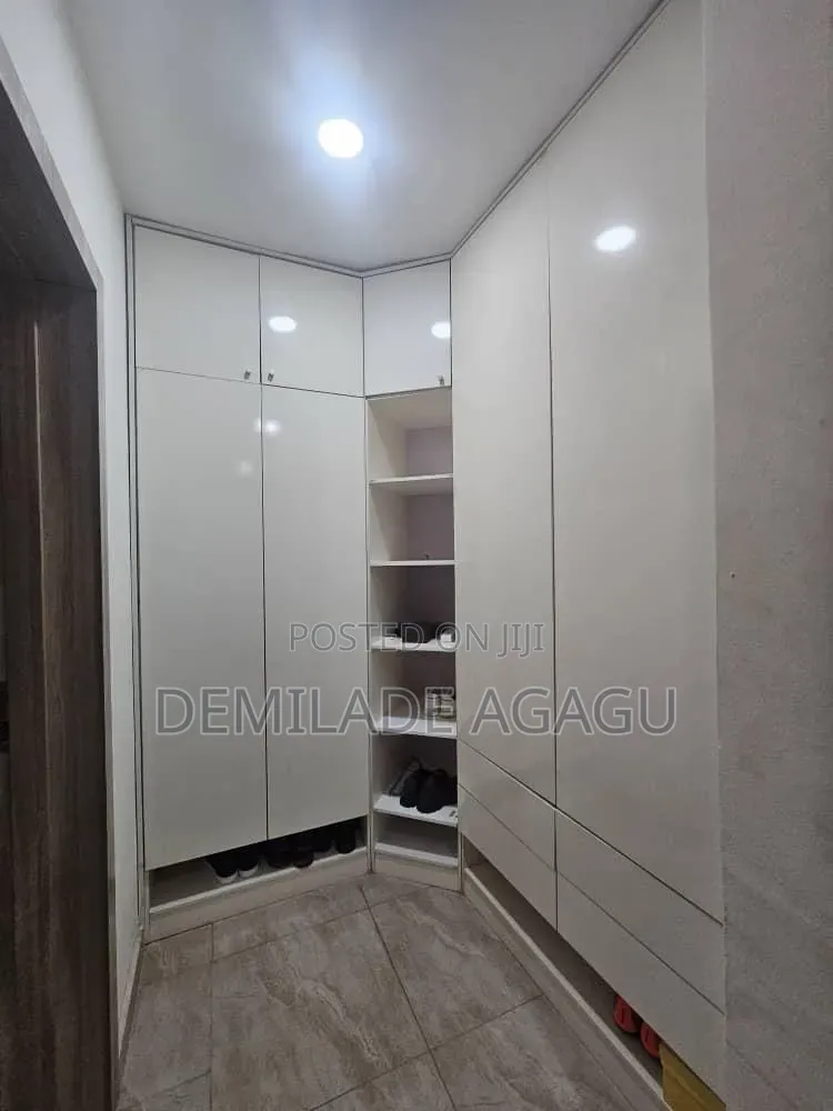 Furnished 4bdrm Duplex in Ikate for sale in Ikate