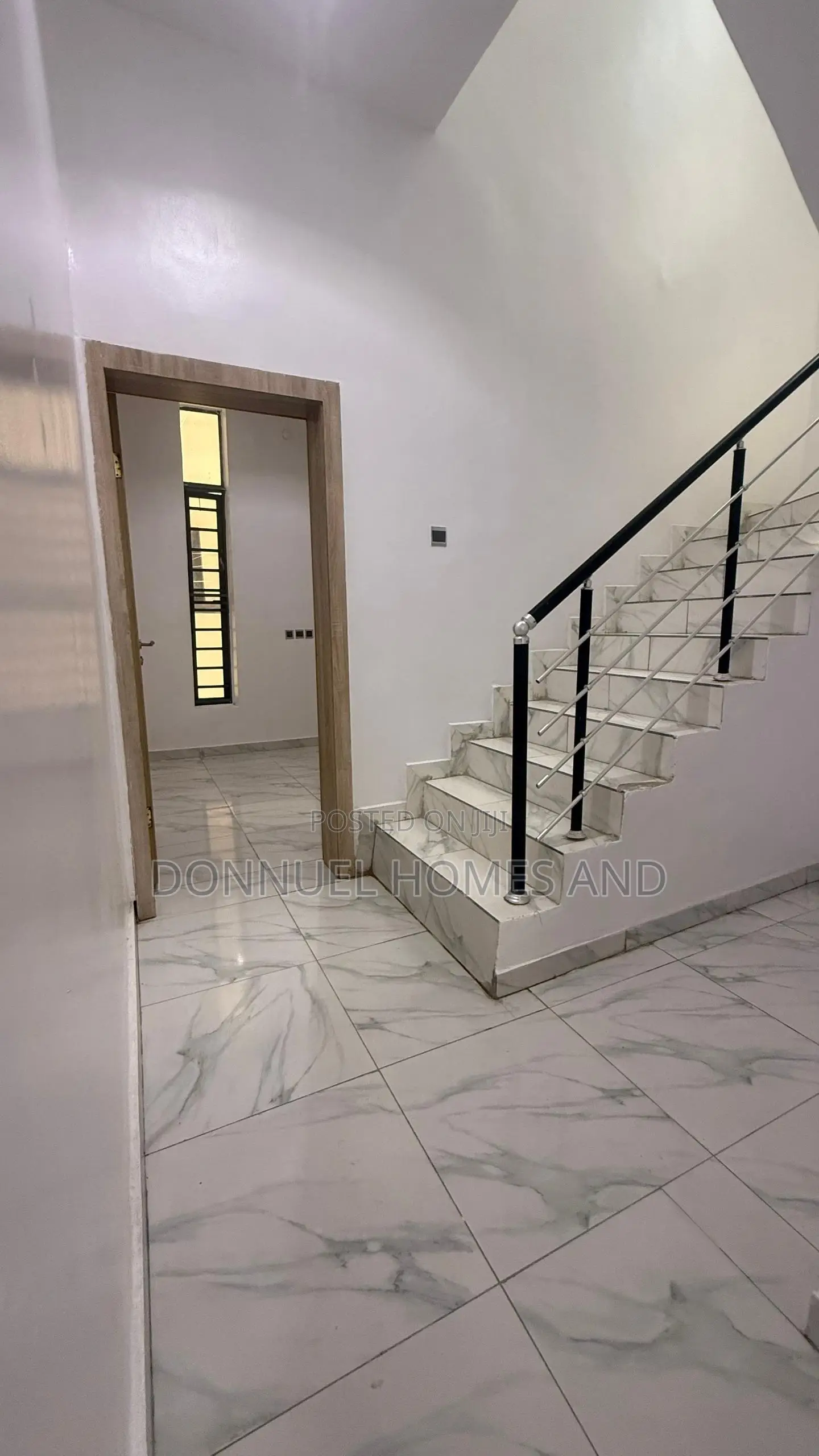 4bdrm Duplex in Ikota for rent in Ikota