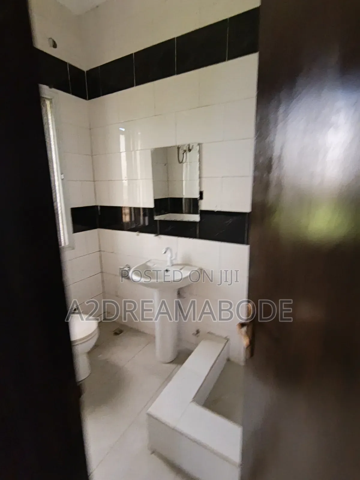 4bdrm Duplex in Opic, Isheri North for rent in Isheri North