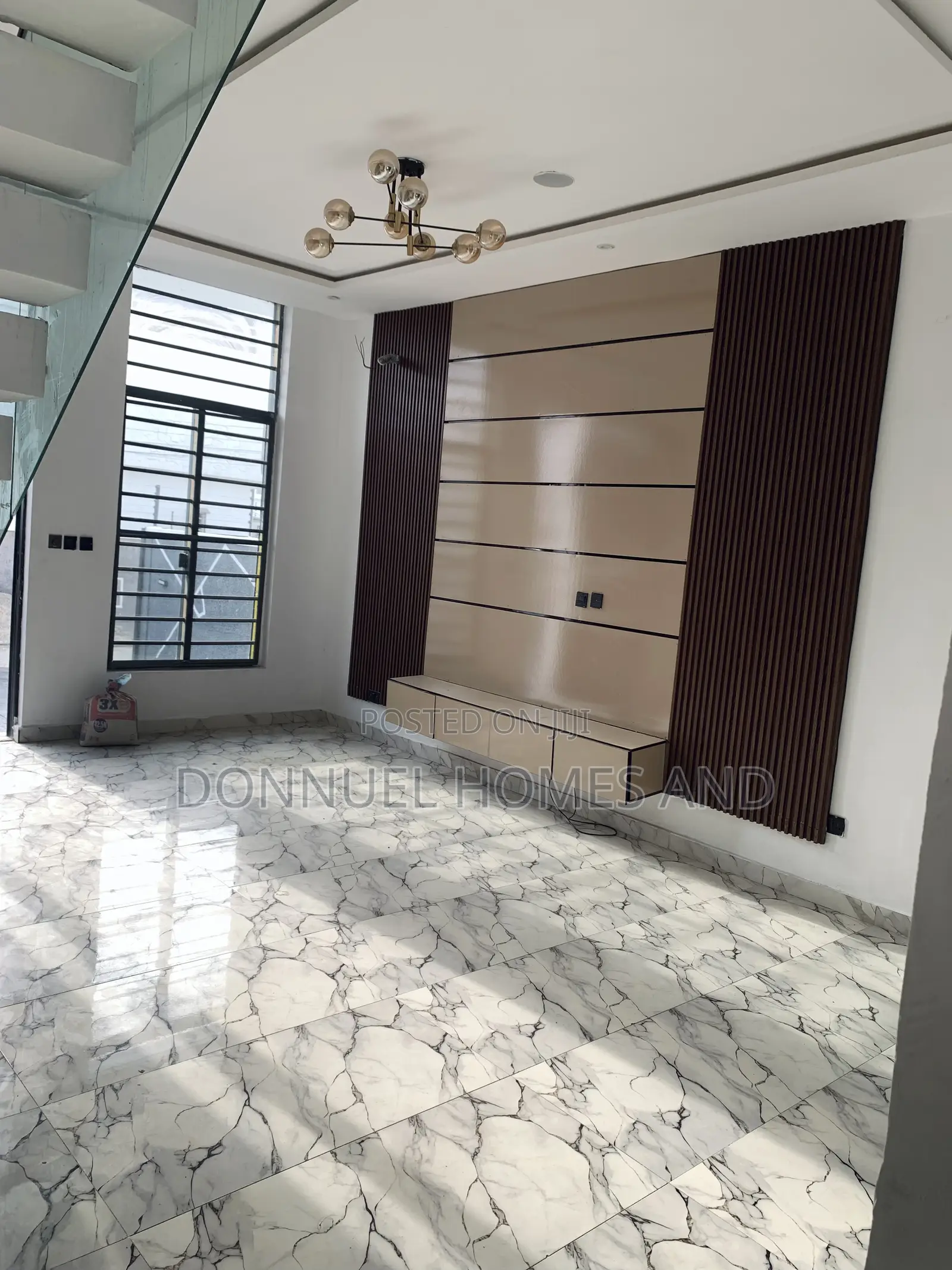 4bdrm Duplex in Ikota for sale in Ikota