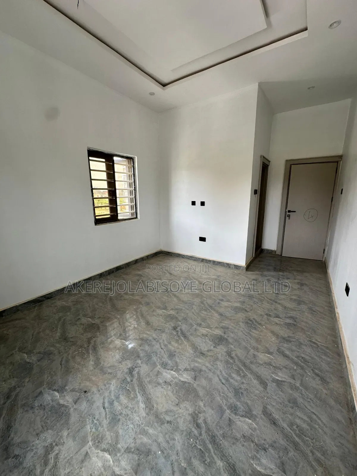 3bdrm Apartment in Gwarinpa Extension, for rent in Gwarinpa