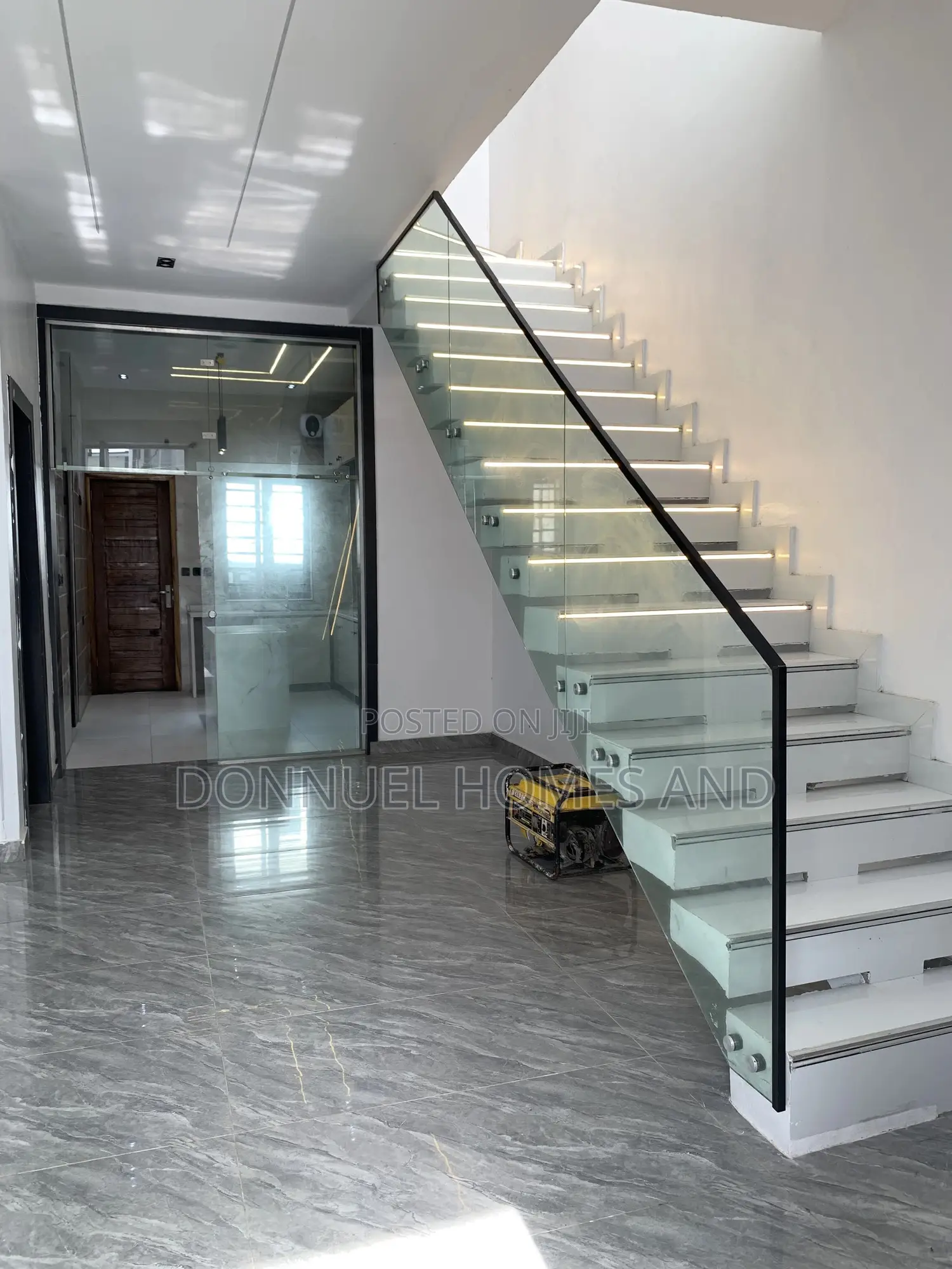 4bdrm Duplex in Ikota for sale in Ikota
