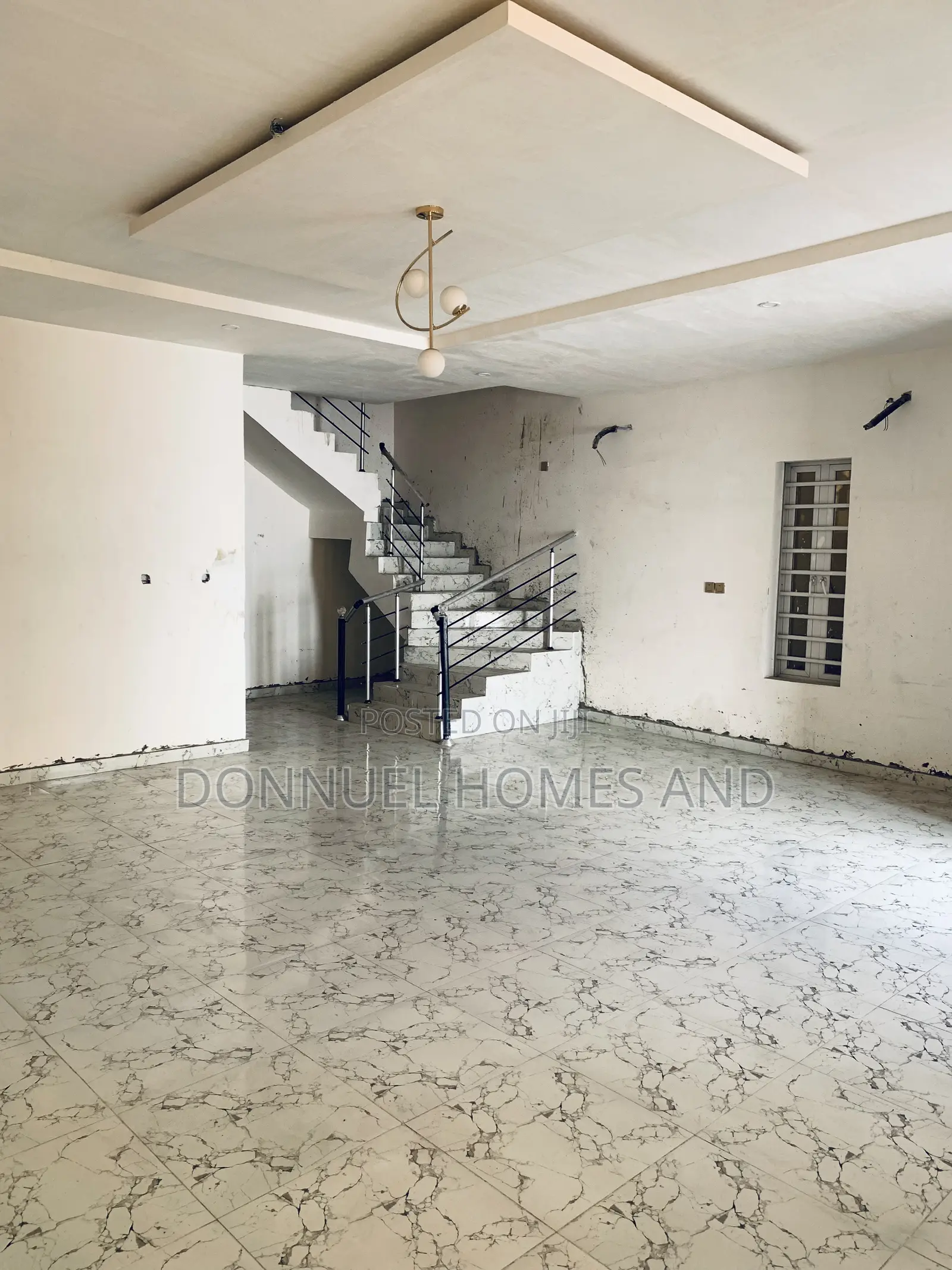 5bdrm Duplex in Lekki Expressway for sale in Lekki Expressway