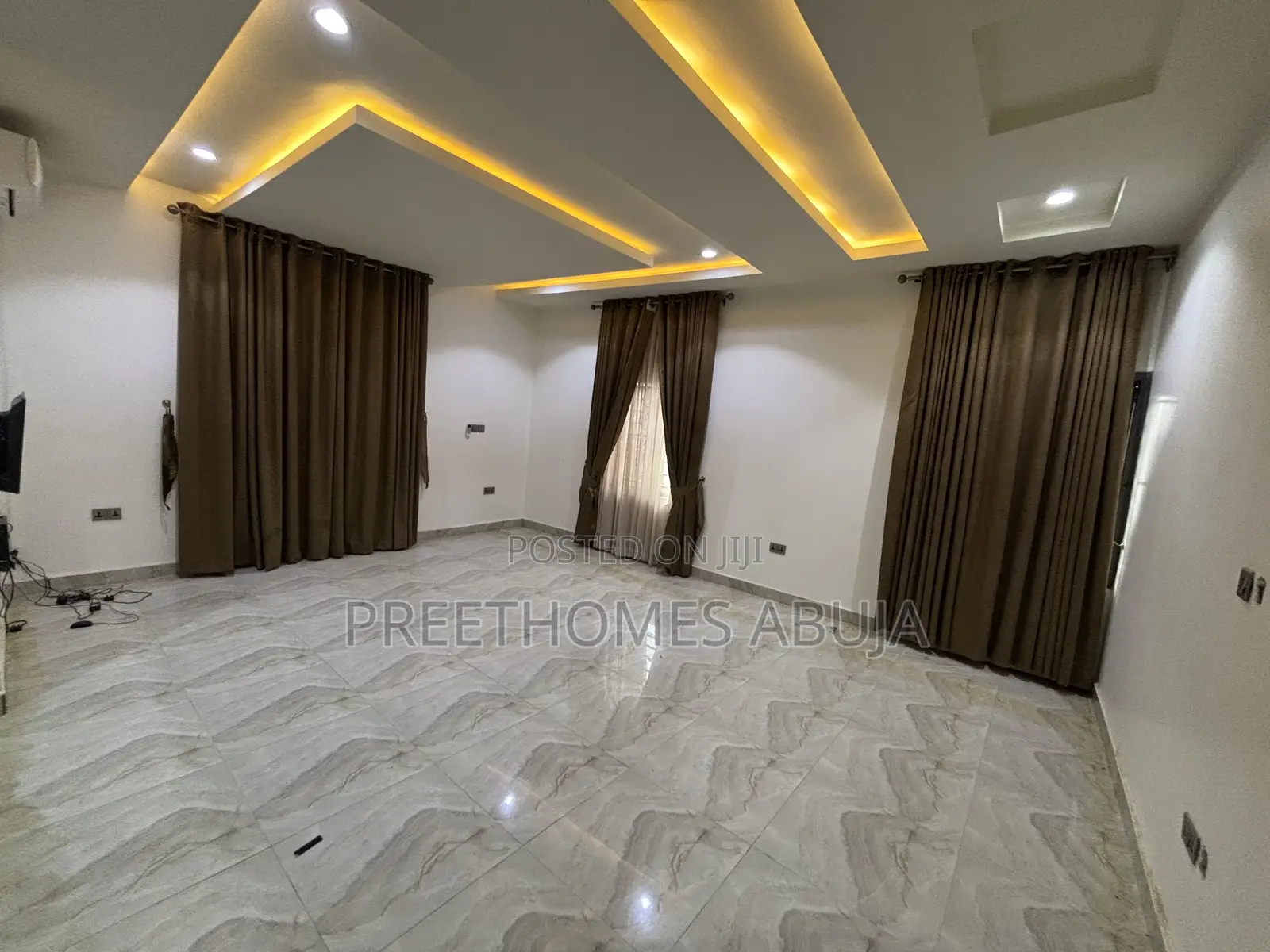 4bdrm Duplex in Asokoro for sale in Asokoro