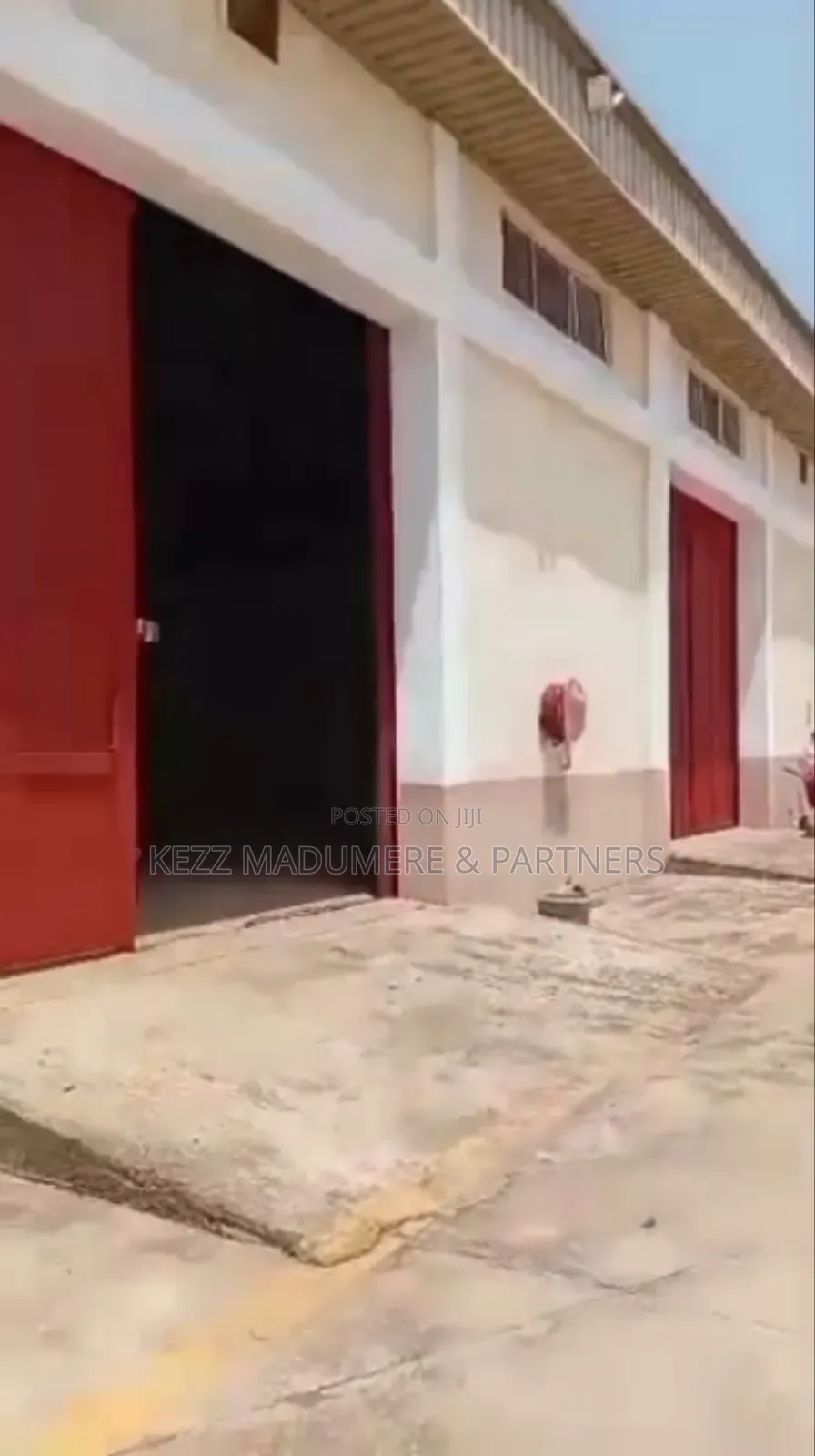 For Sale : 1000 SQMTRS Warehouse at Durumi in Durumi