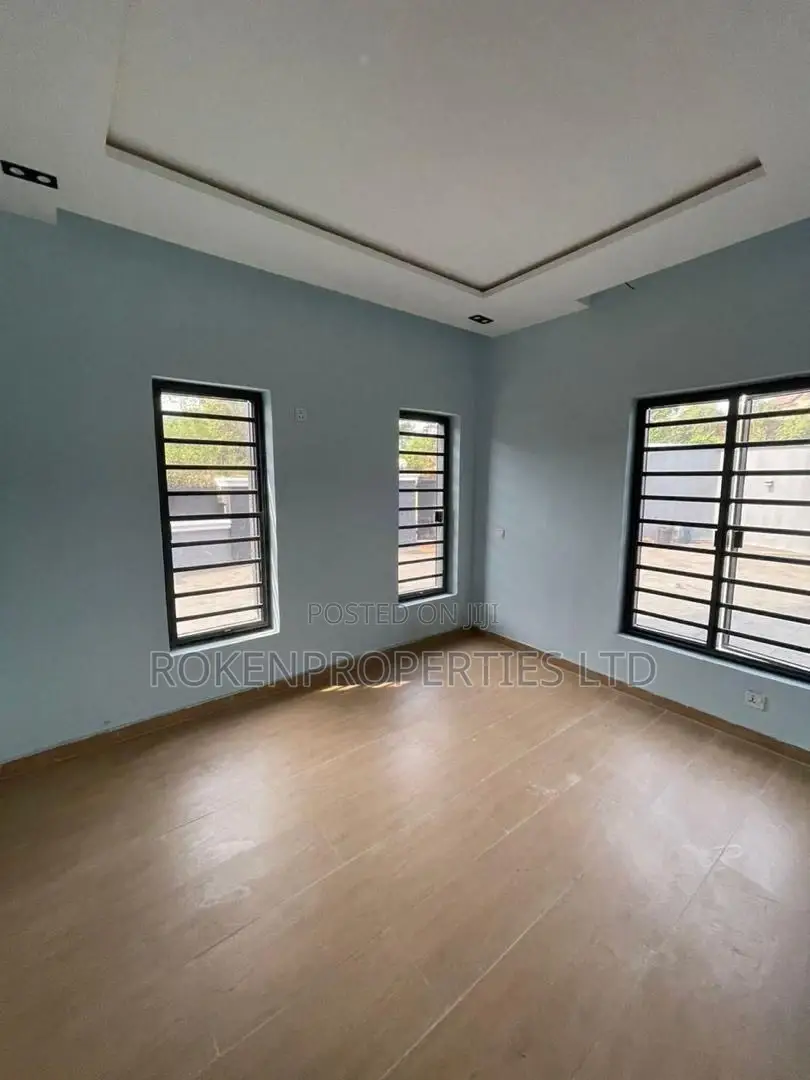3bdrm Duplex in Calton Gate Gra, Akobo for sale in Akobo
