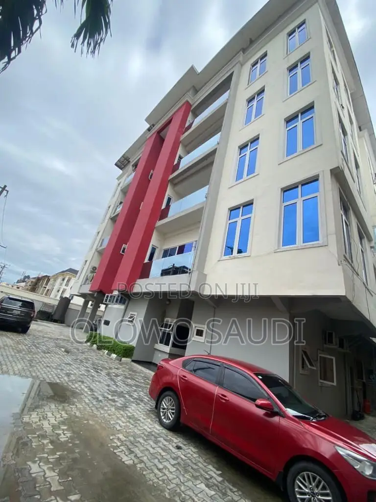 3bdrm Apartment in Vi Lagos, Victoria Island for rent in Victoria Island