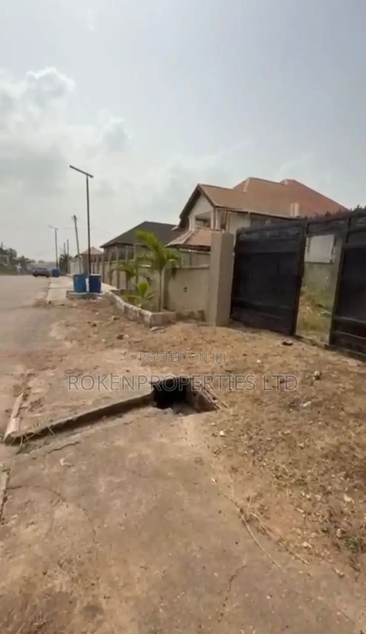 Fenced 970sqm of Land at Kolapo-Ishola Gra Akobo for Sale in Akobo