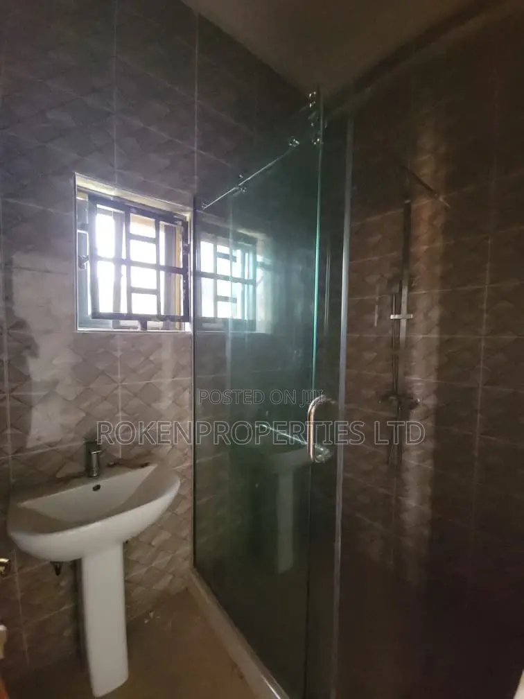 2bdrm Apartment in Akala Estate, Akobo for rent in Akobo