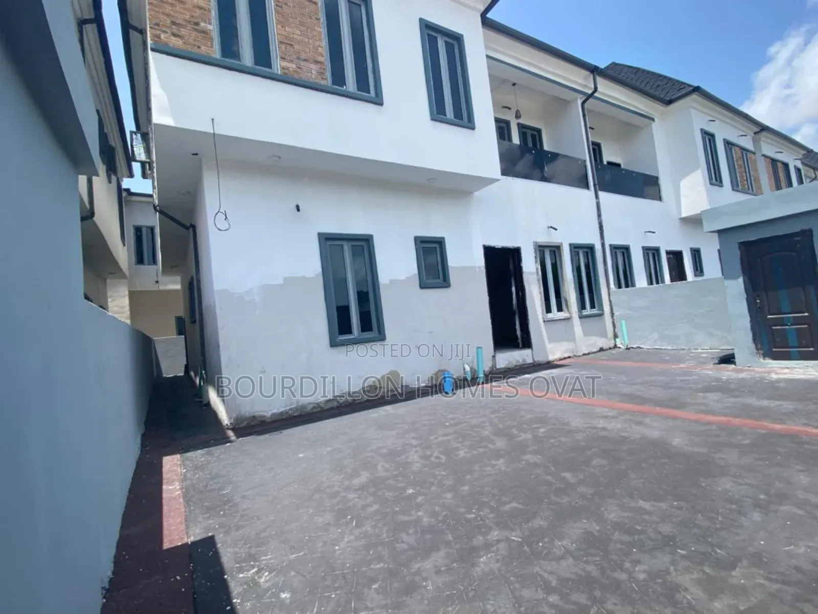 4bdrm Duplex in Orchid Lekki Lagos for sale in Ilaje / Lekki