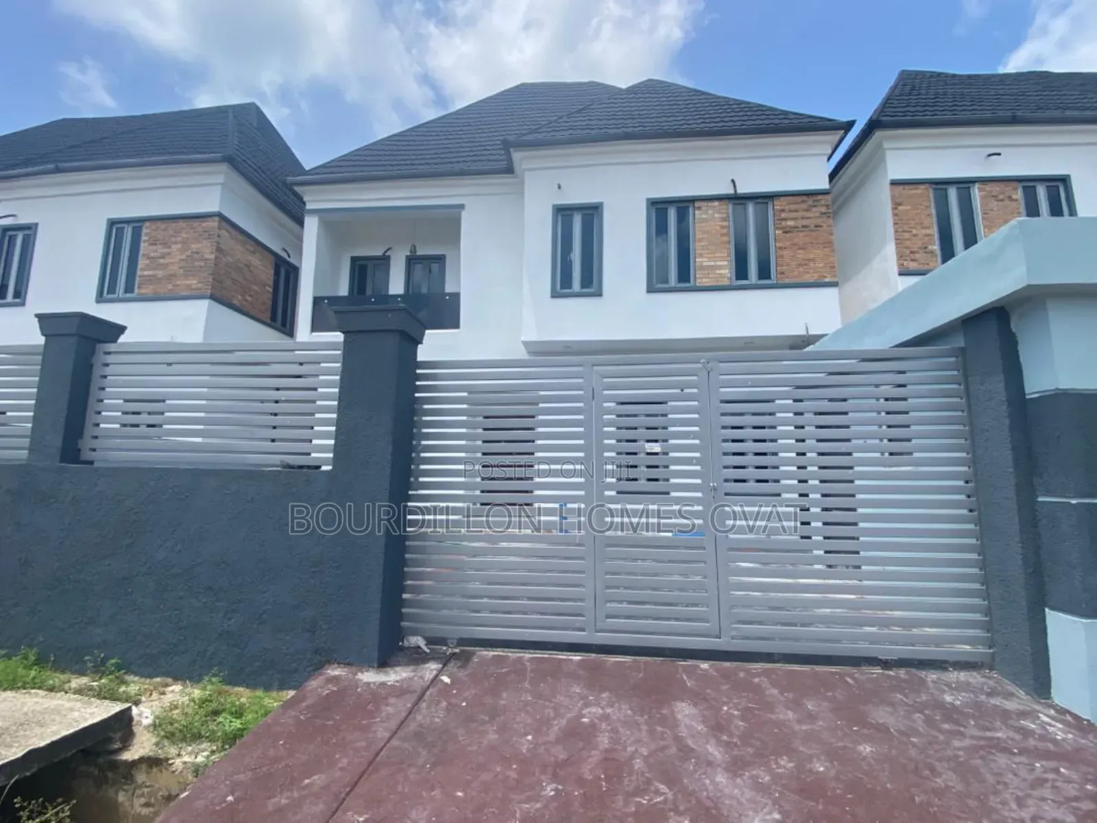 5bdrm Duplex in Orchid Lekki Lagos for sale in Ilaje / Lekki