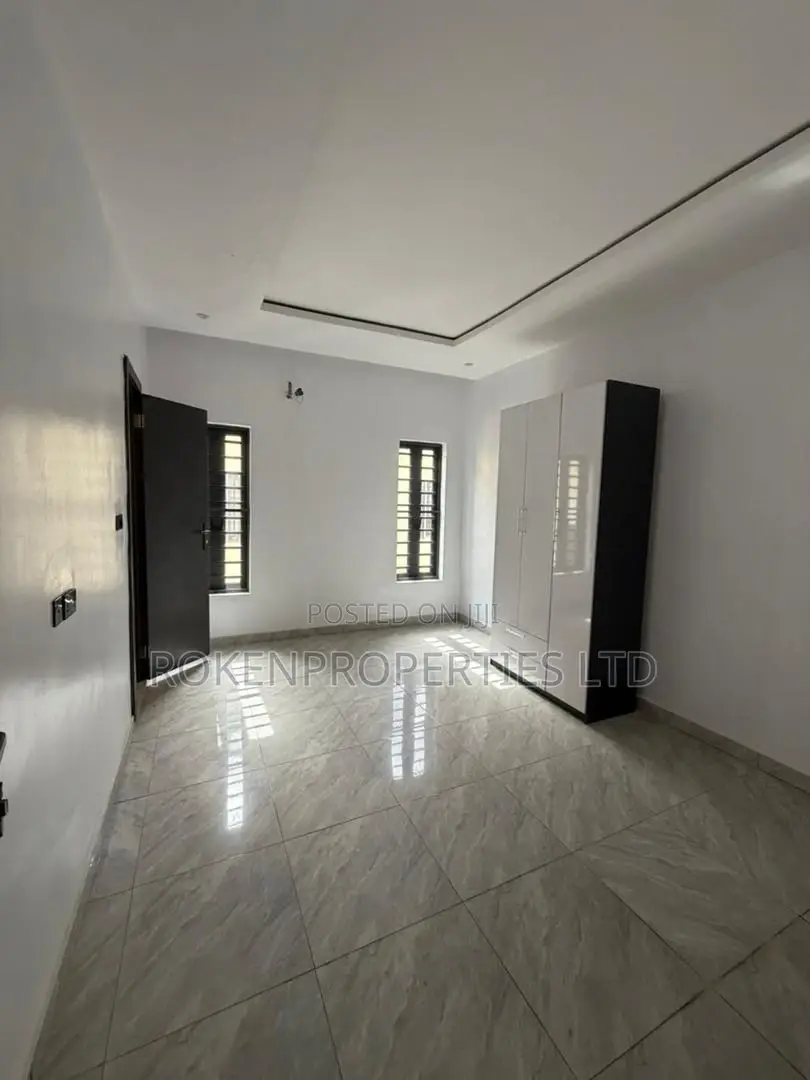 4bdrm Duplex in Jericho Hill Gra for sale in Jericho
