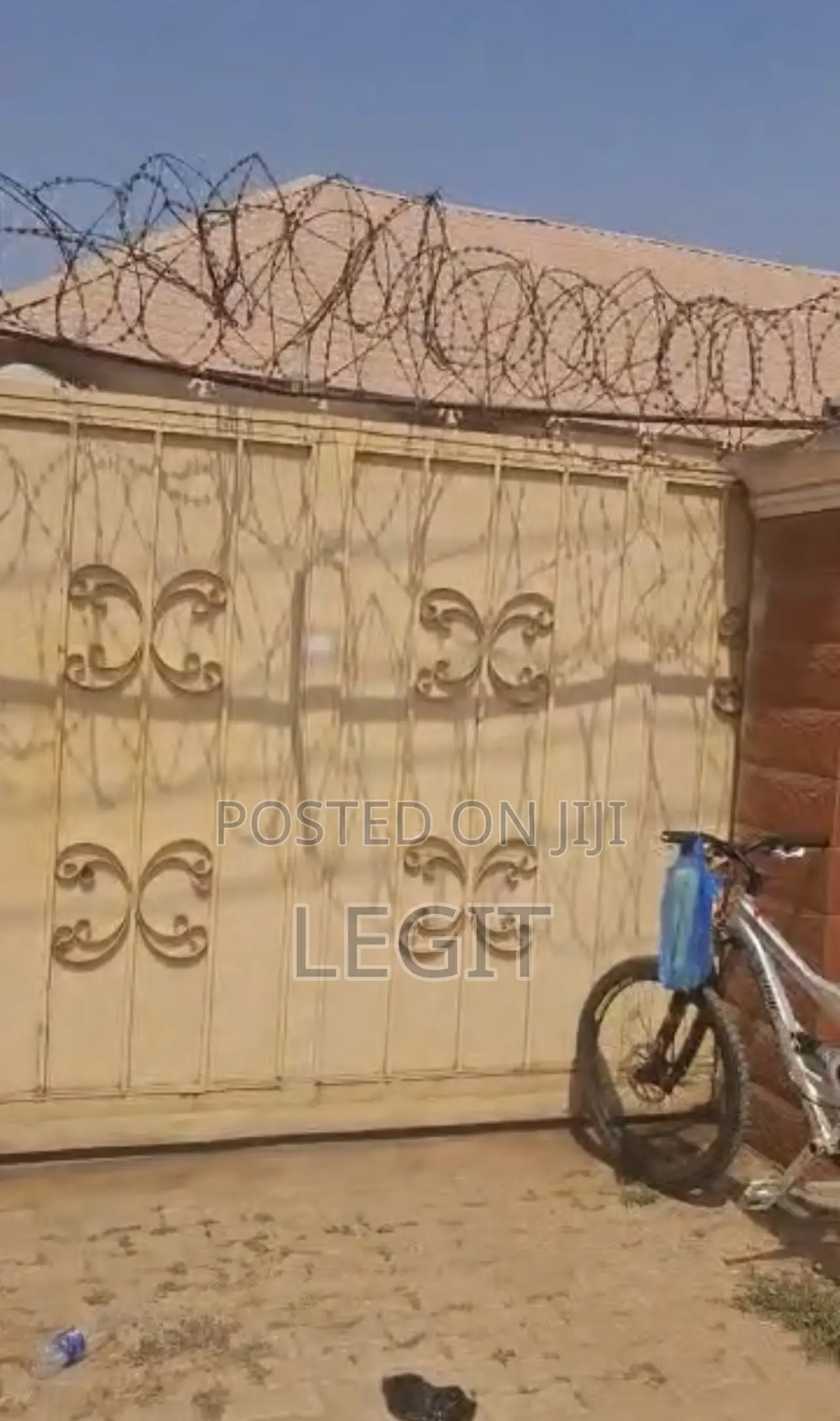 2bdrm Block of Flats in Lugbe District for sale in Lugbe District