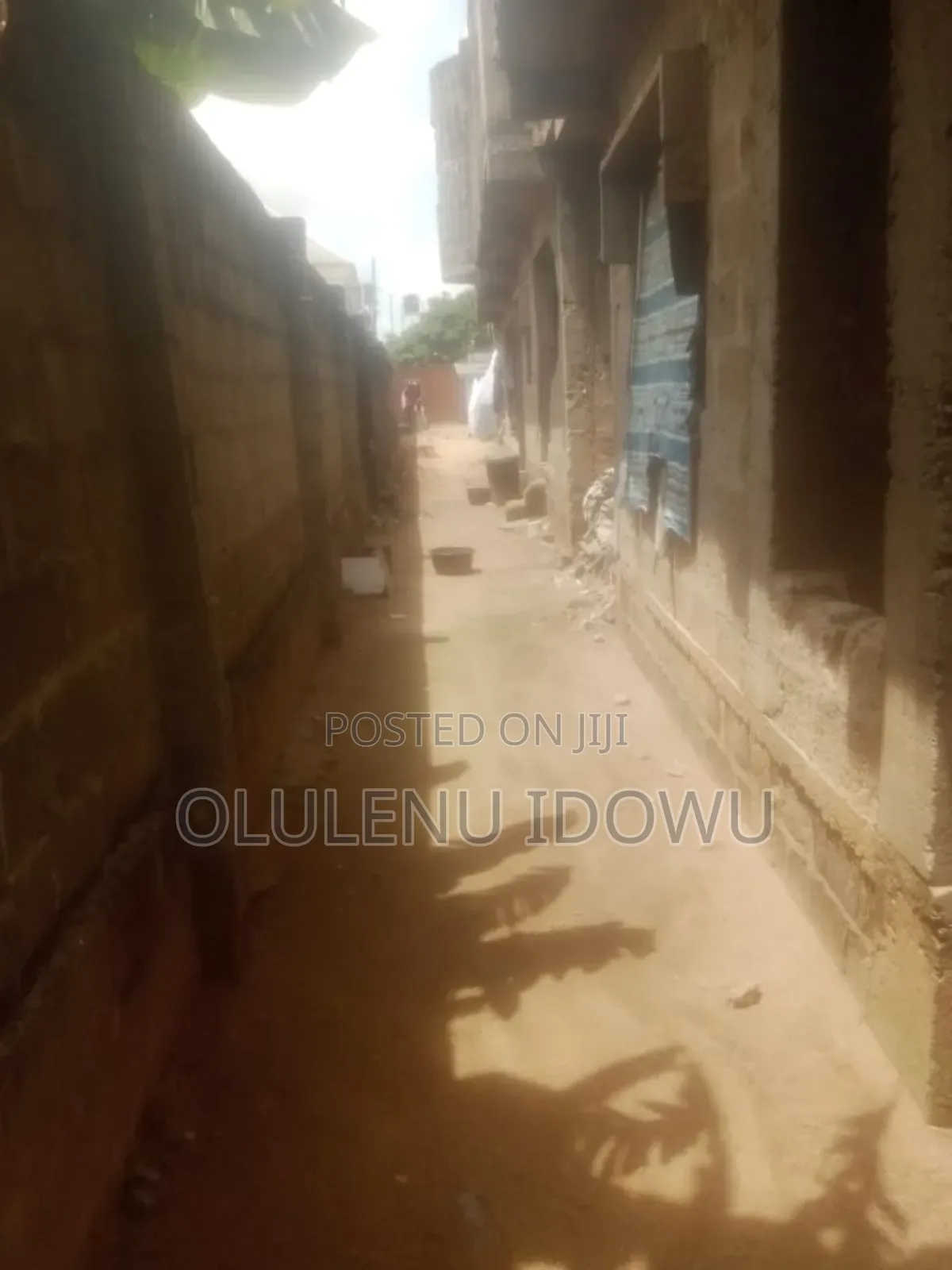 3bdrm Block of Flats in Jakande for sale in Jakande