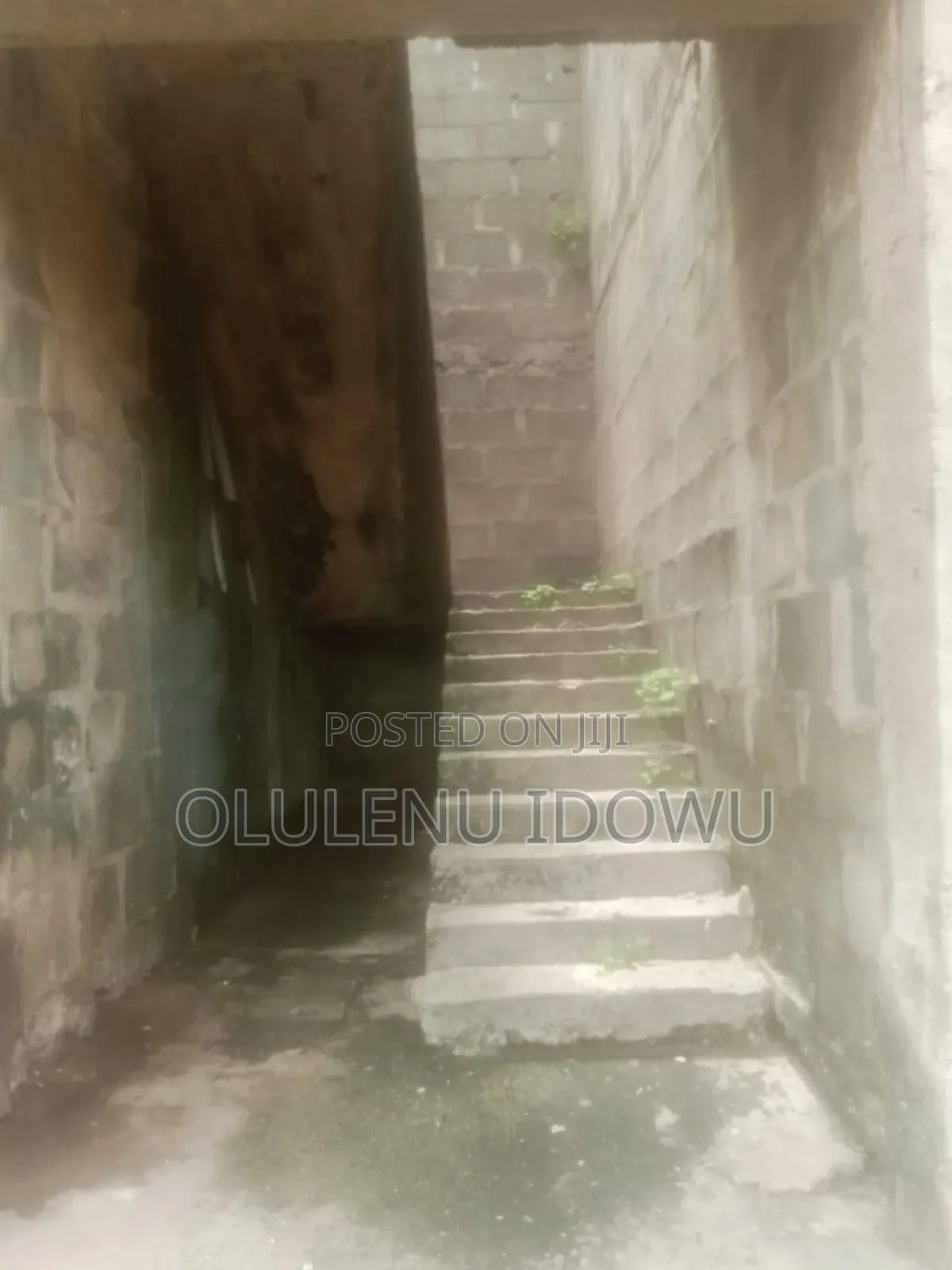 3bdrm Block of Flats in Jakande for sale in Jakande