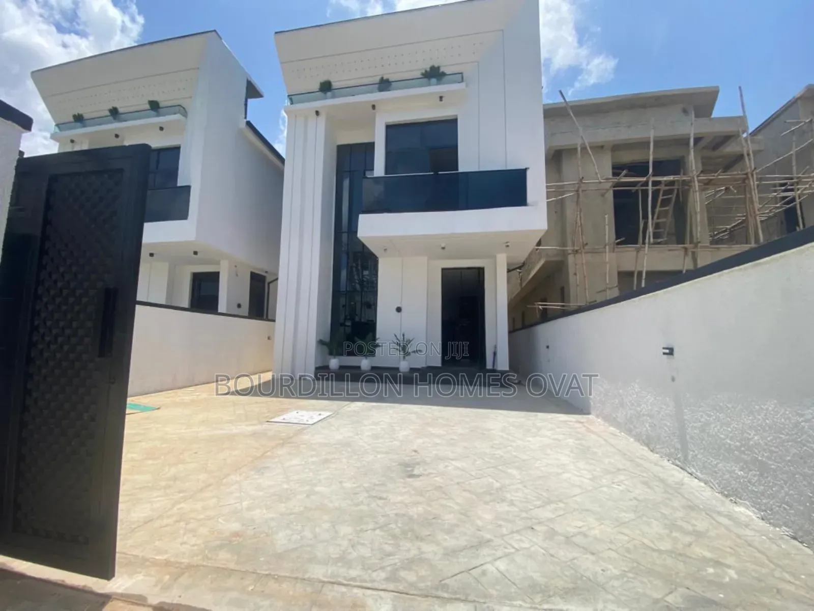 5bdrm Duplex in Orchid Lekki Lagos for sale in Ilaje / Lekki