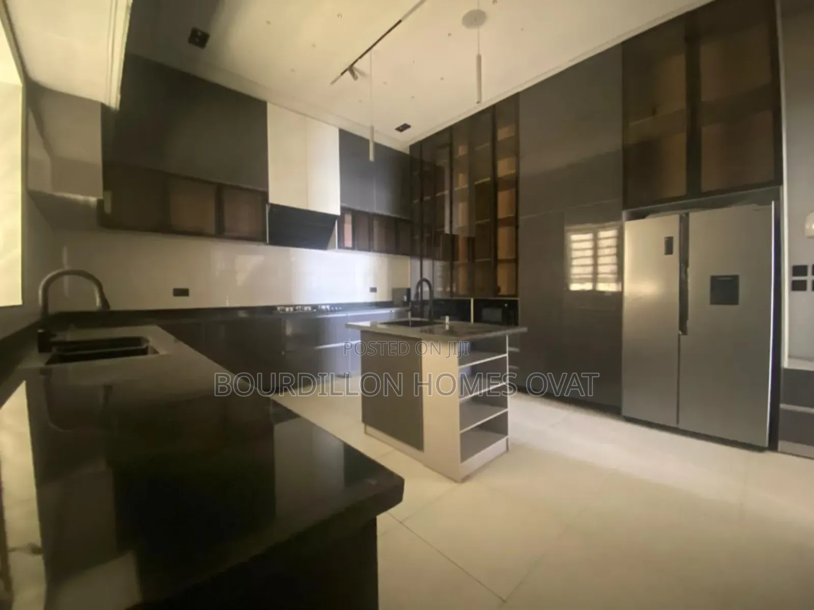 5bdrm Duplex in Orchid Lekki Lagos for sale in Ilaje / Lekki