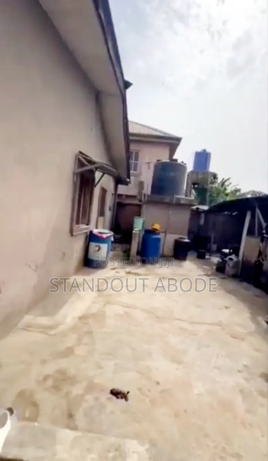 1bdrm Block of Flats in Good Location, Igando / Ikotun/Igando for sale in Igando / Ikotun/Igando