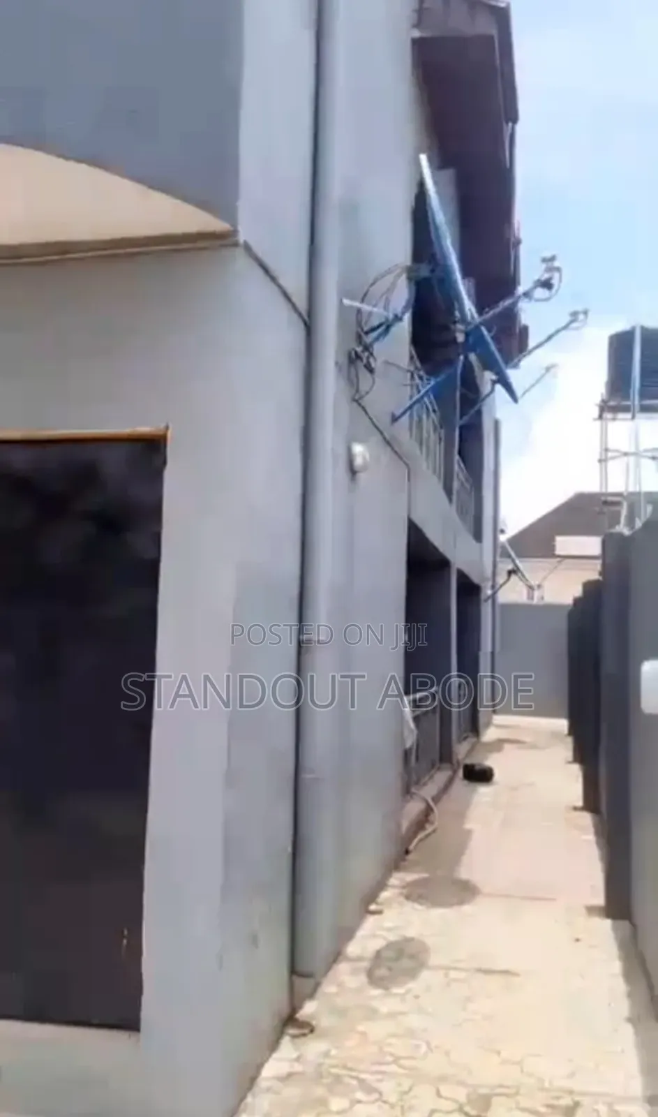 2bdrm Block of Flats in Gloryland Estate, Idimu for sale in Idimu
