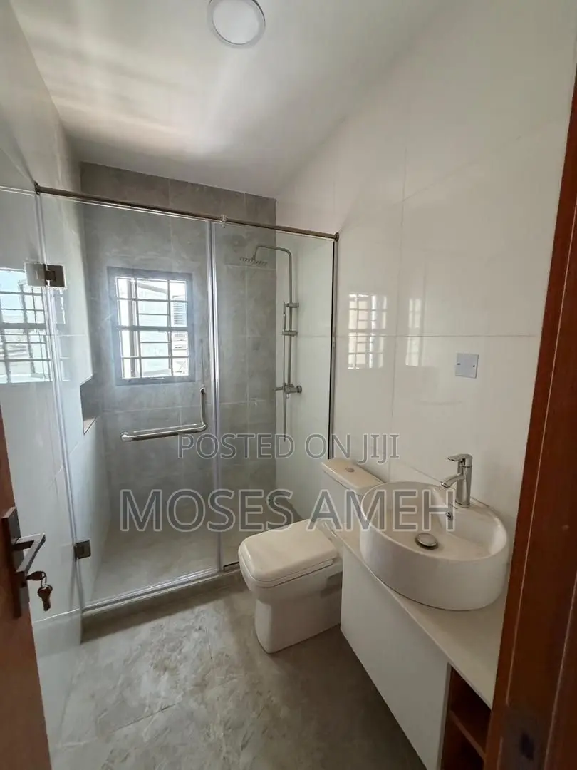 4bdrm Townhouse/Terrace in Jahi for sale in Jahi