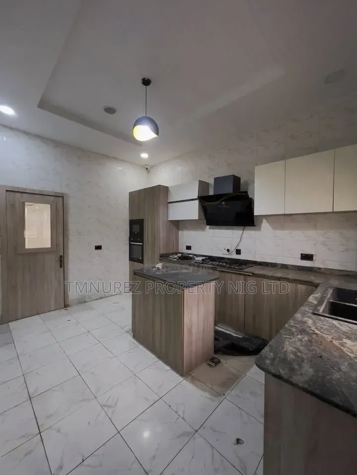 4bdrm Duplex in Osapa London, Abraham Adesanya Estate for rent in Abraham Adesanya Estate