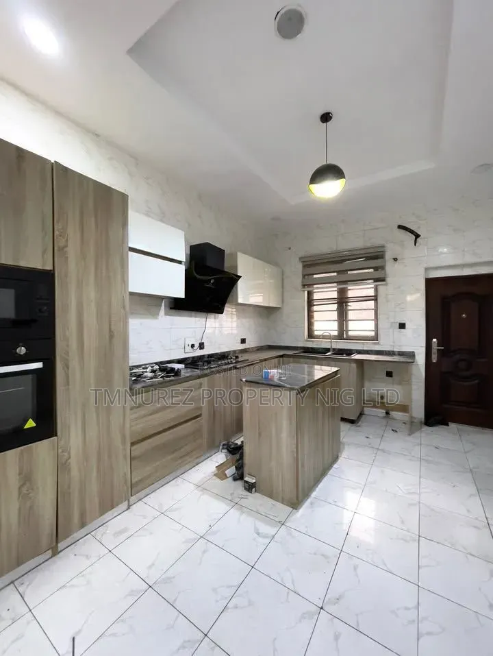 4bdrm Duplex in Osapa London, Abraham Adesanya Estate for rent in Abraham Adesanya Estate