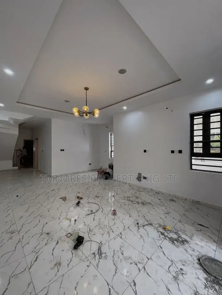 4bdrm Duplex in Osapa London, Abraham Adesanya Estate for rent in Abraham Adesanya Estate