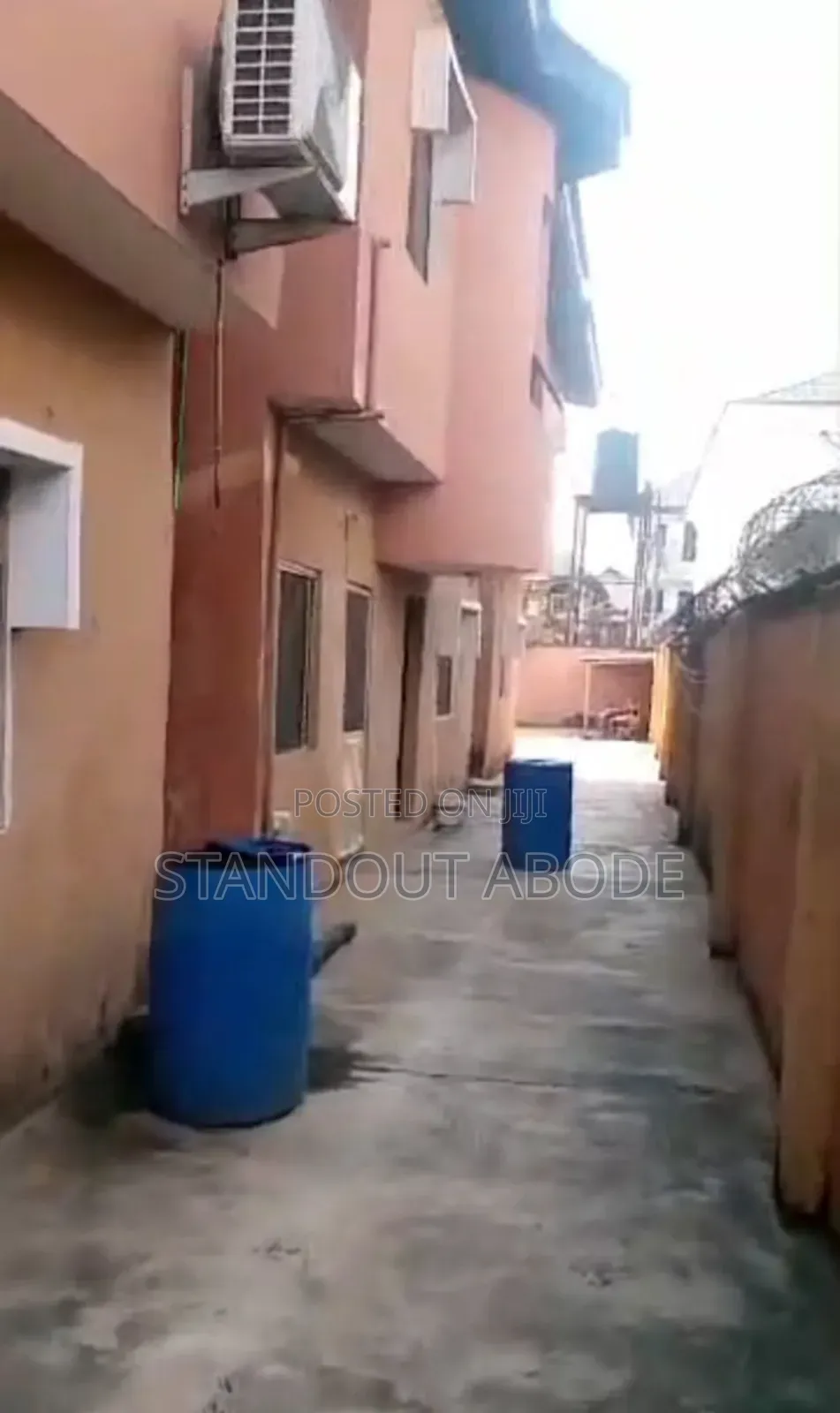 3bdrm Block of Flats in Ogunrobi Estate, Idimu for sale in Idimu