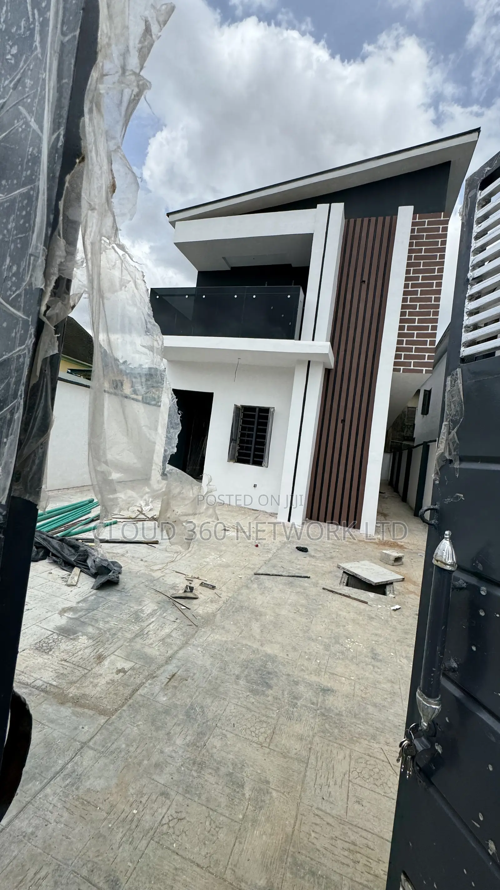 Furnished 4bdrm Duplex in VGC / Ajah for sale in VGC / Ajah