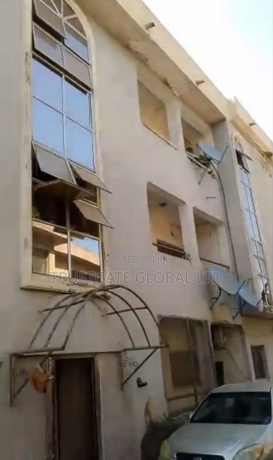 20bdrm Apartment in Wuse 2 for sale in Wuse 2