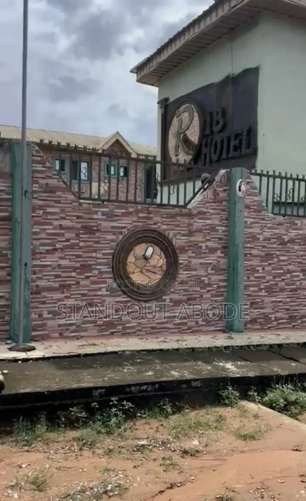 Modern And Functioning 28 Rooms Hotel On 5 Plots For Sale In Igando in Igando / Ikotun/Igando