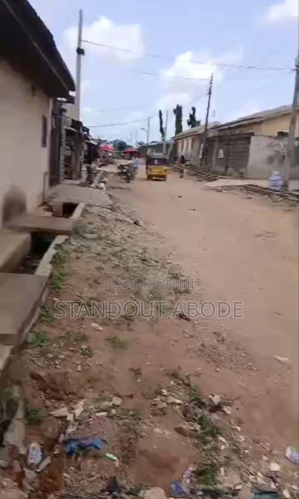 7bdrm Block of Flats in Good Location, Governors Road for sale in Governors Road