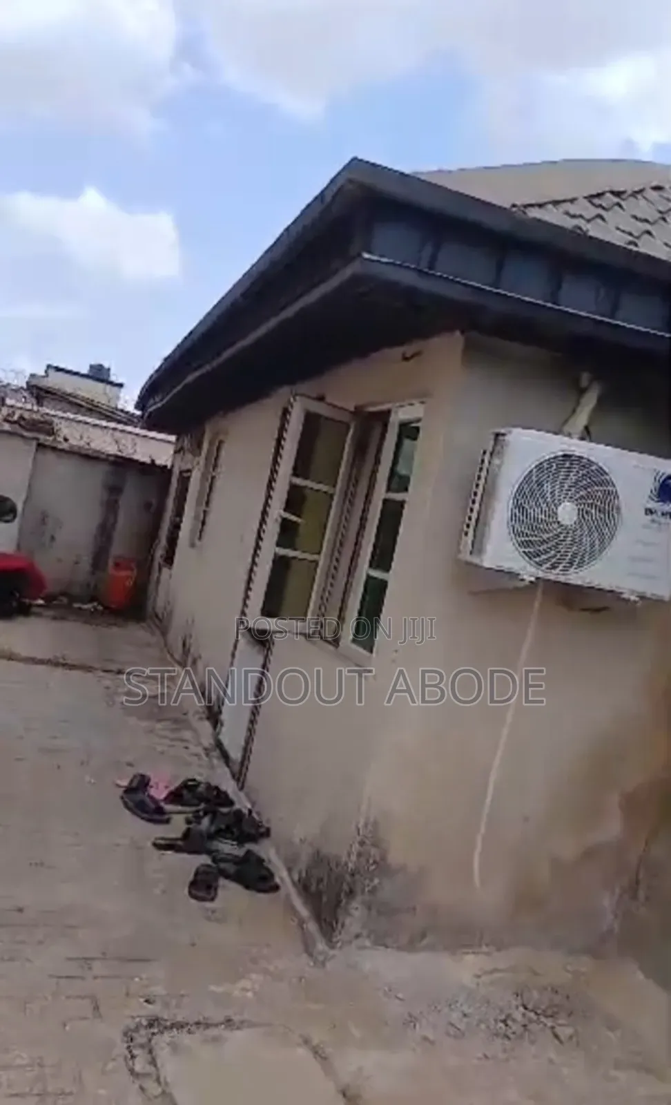 7bdrm Block of Flats in Good Location, Governors Road for sale in Governors Road