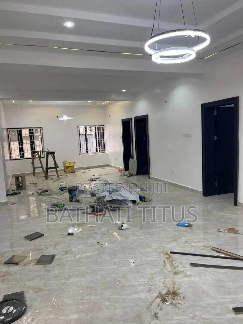 3bdrm Block of Flats in Jahi for sale in Jahi