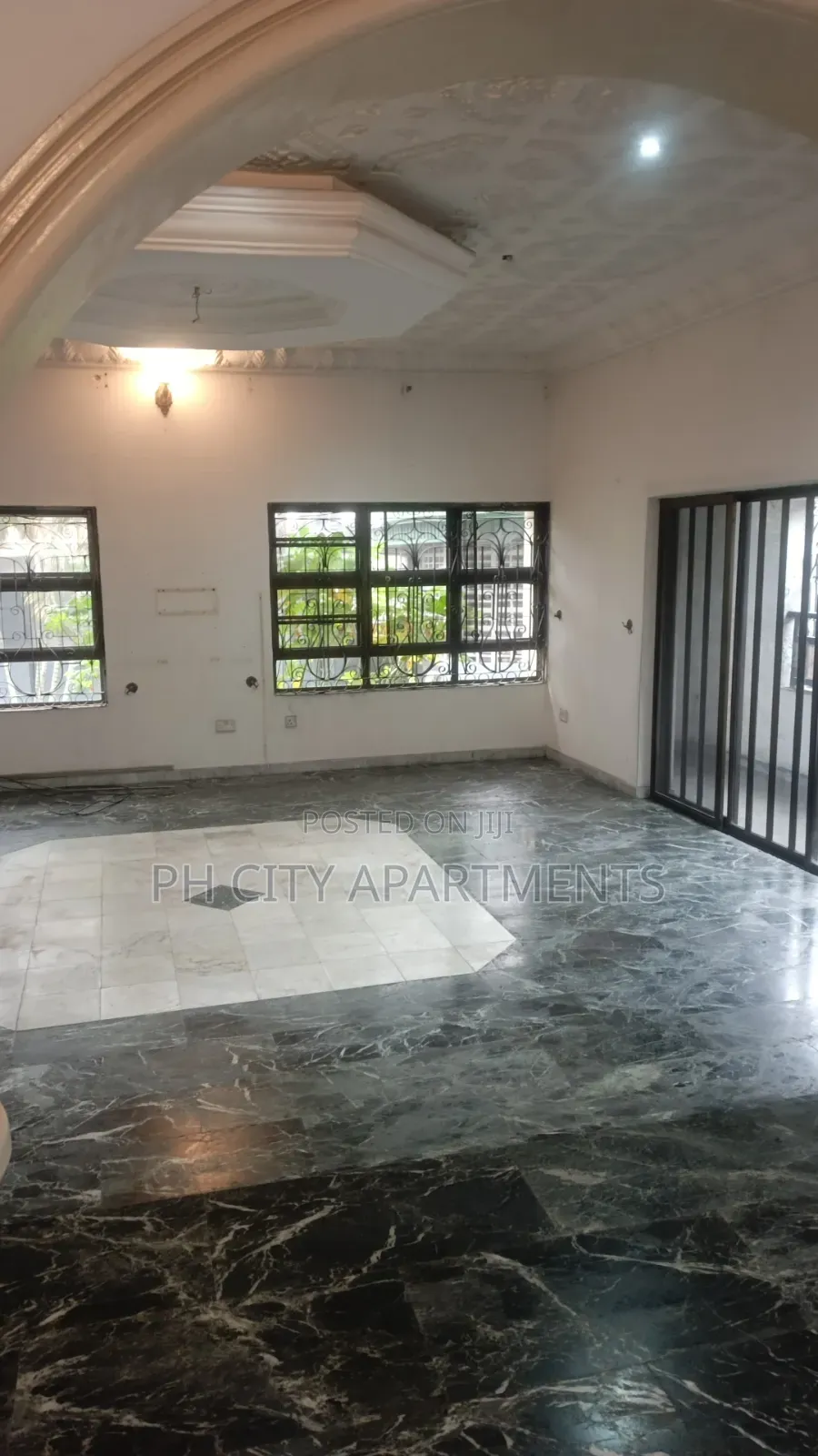4bdrm Duplex in Cocaine Estate, Rumuogba for rent in Rumuogba