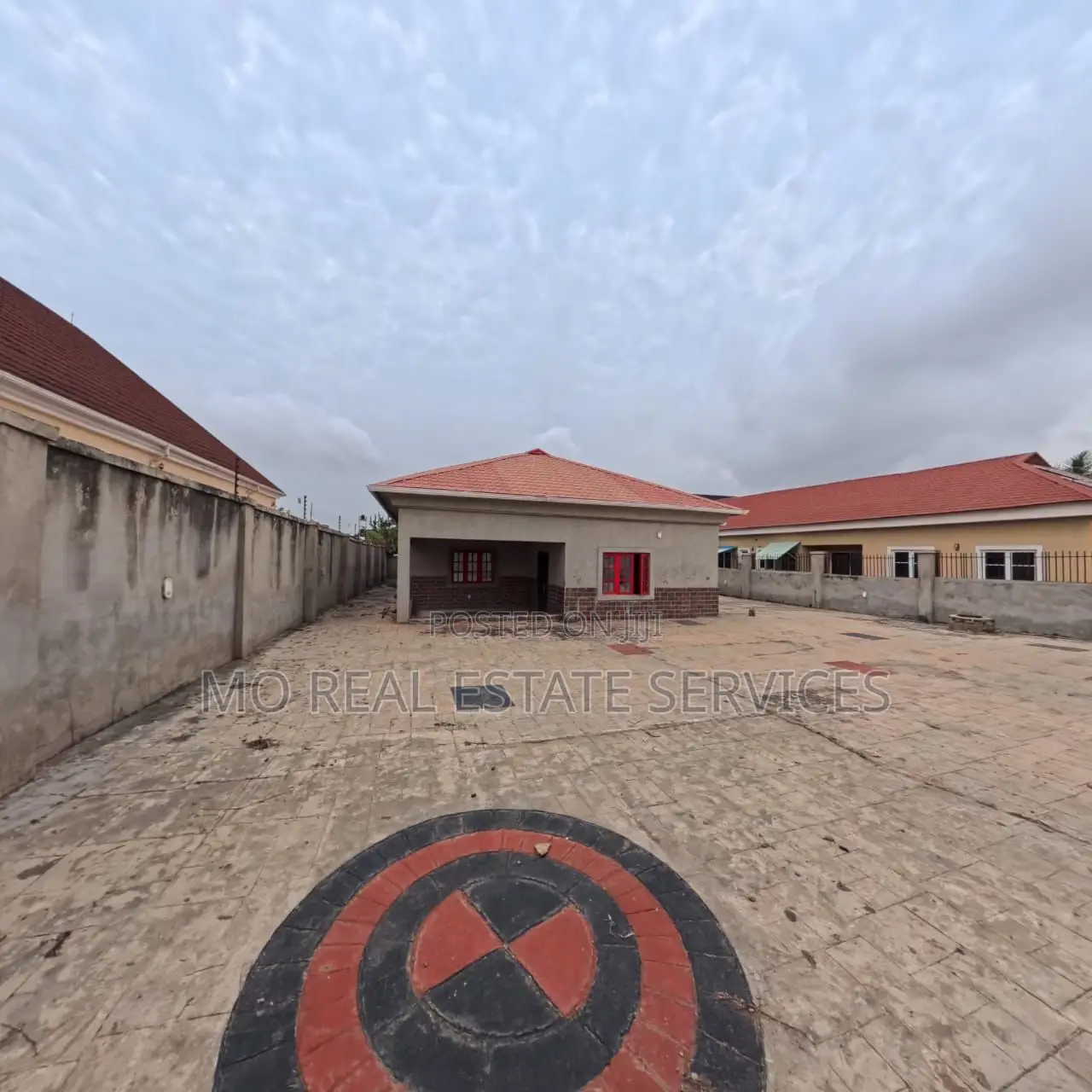 3bdrm Bungalow in Asero Housing Estate, Abeokuta North for sale in Abeokuta North